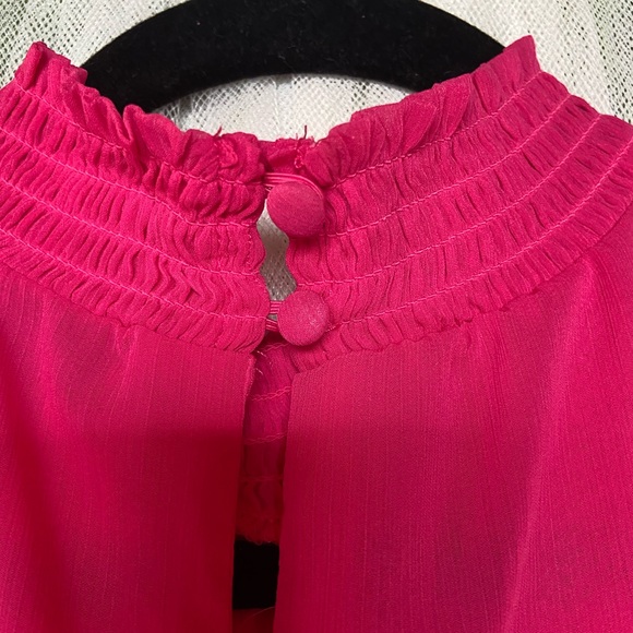 Torrid women’s pink mock neck top size 2 - Picture 3 of 5